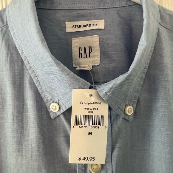 GAP Standard Fit Light Blue Button-Down Shirt – Men’s Medium - Picture 4 of 4